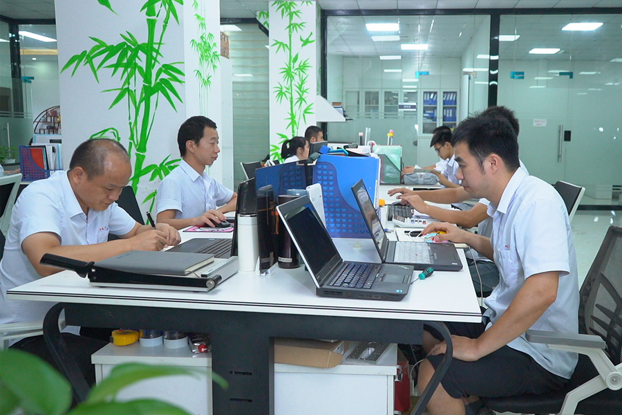 航林機(jī)械團(tuán)隊聚餐場景